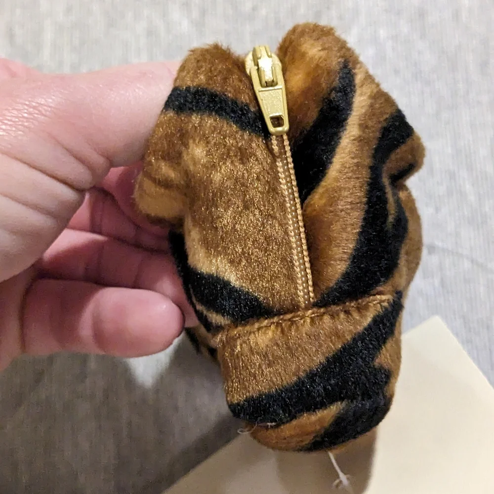 NEW Sweet Dreams Snuggies by Baby Deer Tiger Stripe Zip-up Booties Med 6-12m